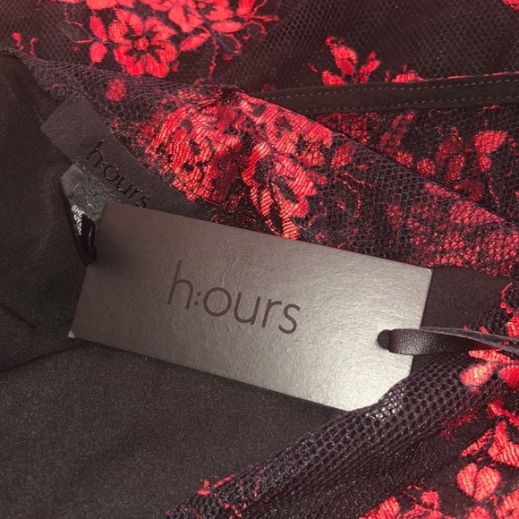 ❣️H:OURS❣️LEXANDER LACE ONE SHOULDER MINI DRESS❣️ - Picture 11 of 12